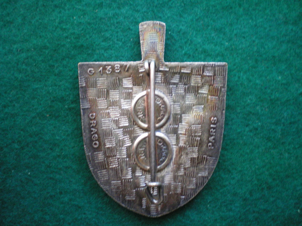 Insigne du G&eacute;nie - 80&deg; Bataillon du G&eacute;nie. 