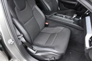 V60 D3 AdBlue 150 ch Geartronic 8 Momentum 2019 occasion 56300 Pontivy