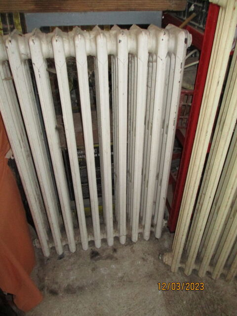 Fonte radiateurs 30 Bouvante (26)