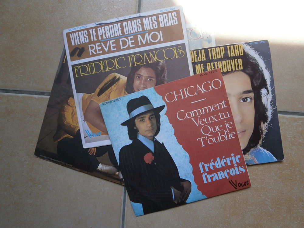 DISQUES VINYLE (Divers) CD et vinyles