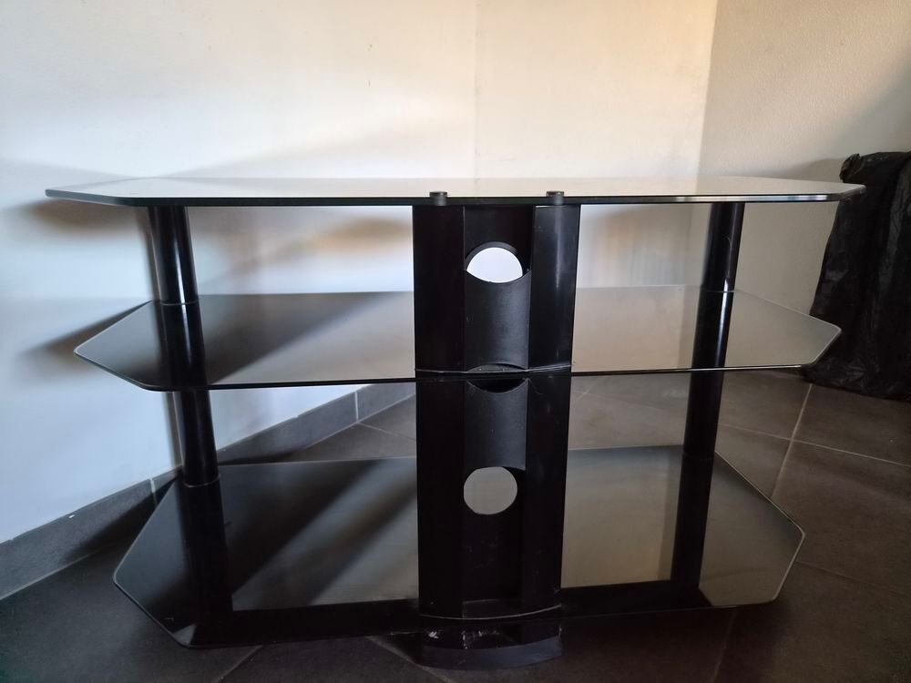 MEUBLE TV ETAGERES EN VERRES Meubles