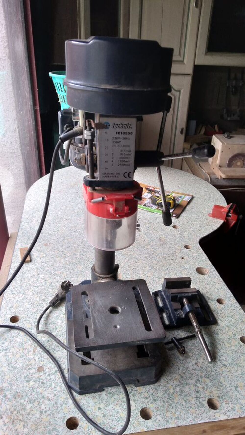 perceuse &agrave; colonne d'&eacute;tabli Bricolage