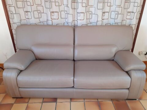 Canap  cuir gris taupe 150 Gonfaron (83)