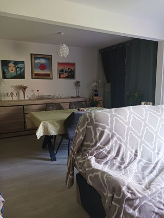  Appartement à louer 3/4 pièces 75 m²