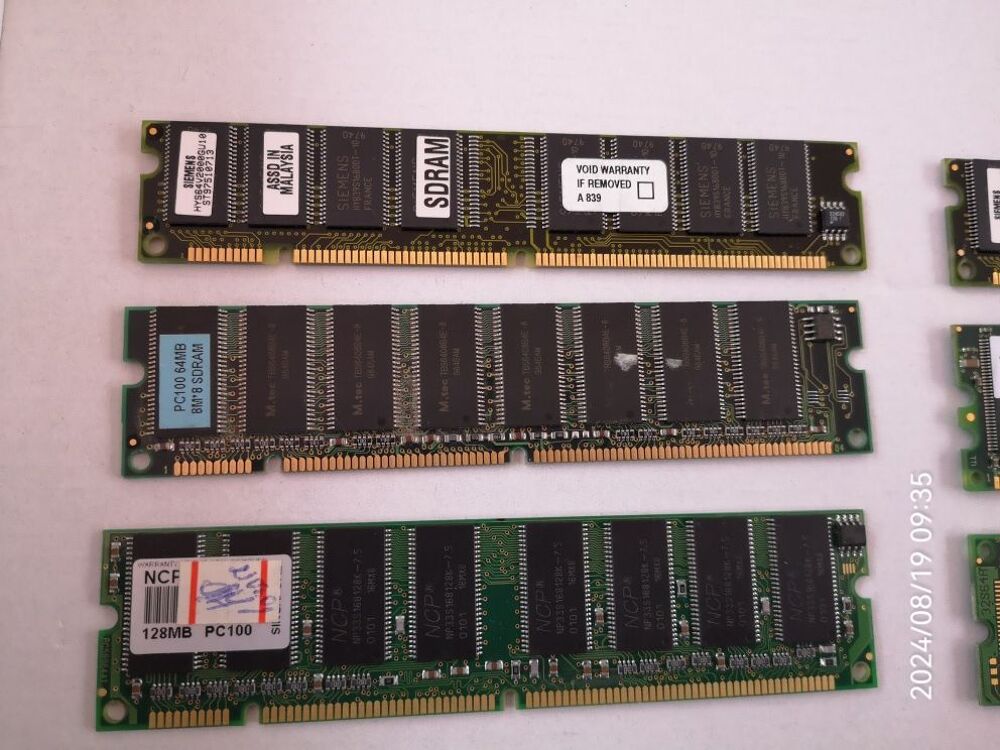 Diverses Barrettes de m&eacute;moire pour PC Matériel informatique