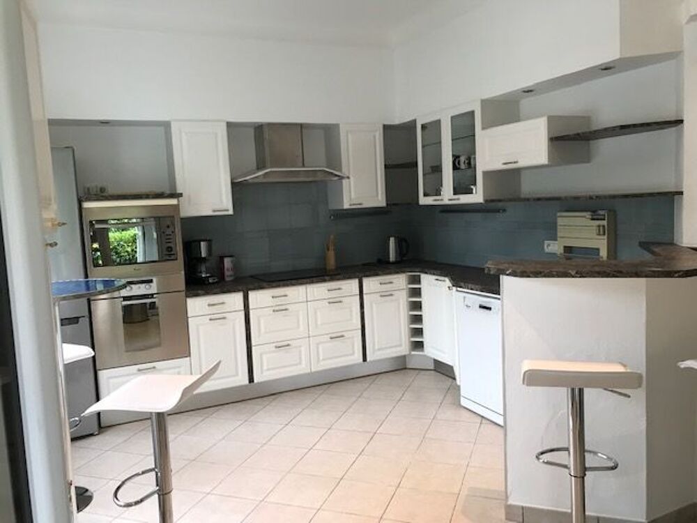Vente Maison Superbe maison 235 m² terrain constructible Parc de la Haye Avrillé