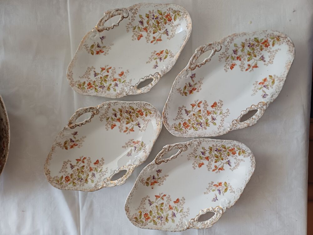 service vaisselle porcelaine ancienne fin XIX eme Cuisine