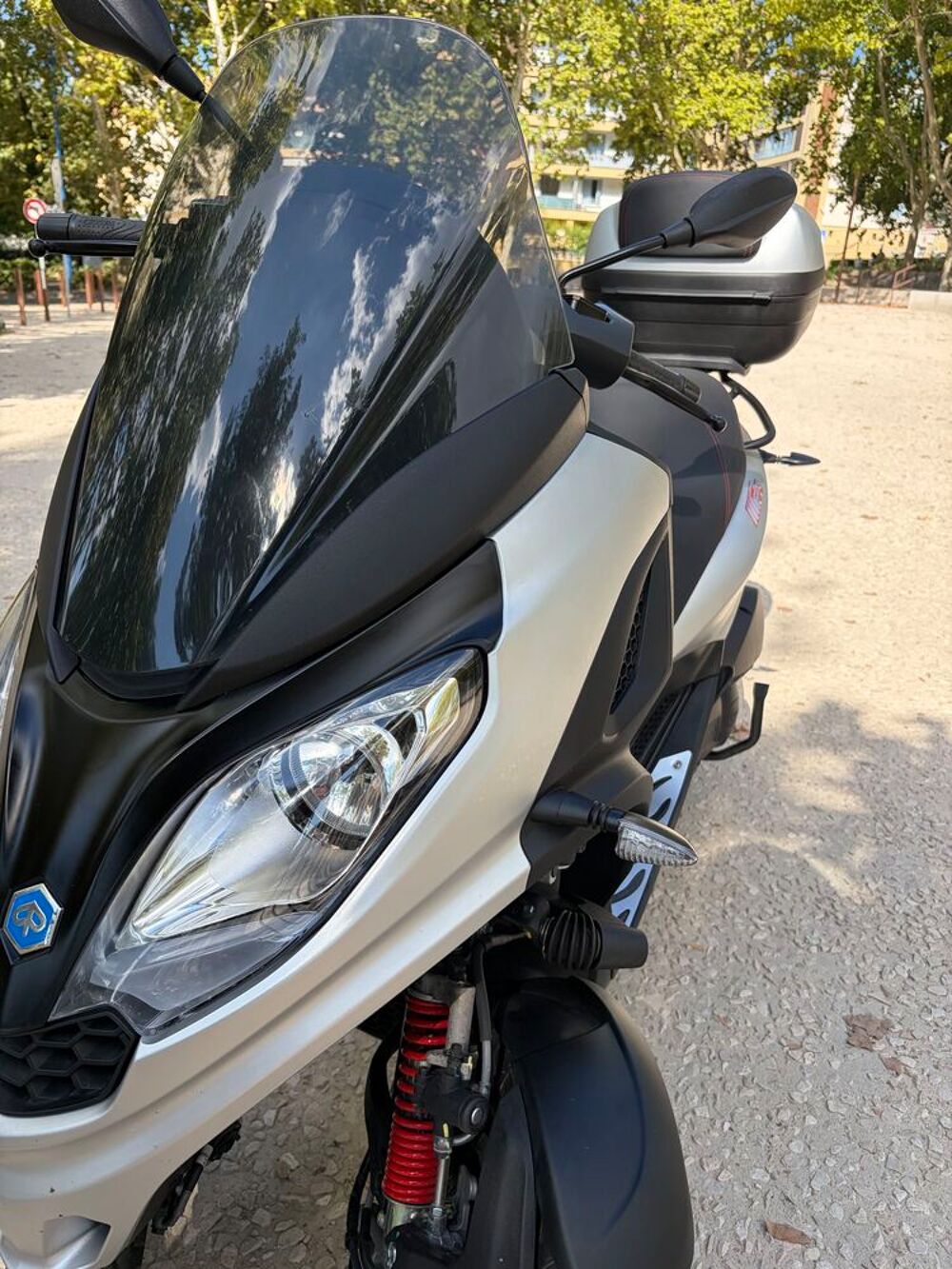 PIAGGIO 2024 occasion 84120 Pertuis