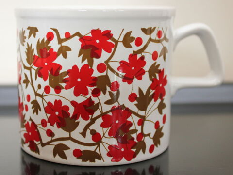 Tasse mug vintage 60 - 70 STAFFORDSHIRE POTTERIES ENGLAND fl 10 Issy-les-Moulineaux (92)