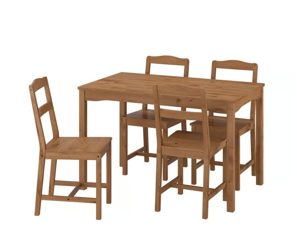 Table ikea , imitation ch&ecirc;ne, 4 chaises Meubles