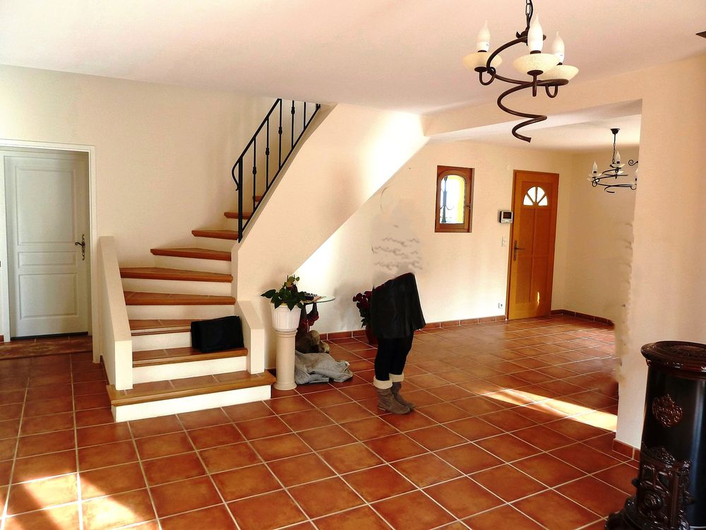 Vente Maison 4 faces piscine jacuzzi professionnel.s'abstenir Montesquieu-des-albères
