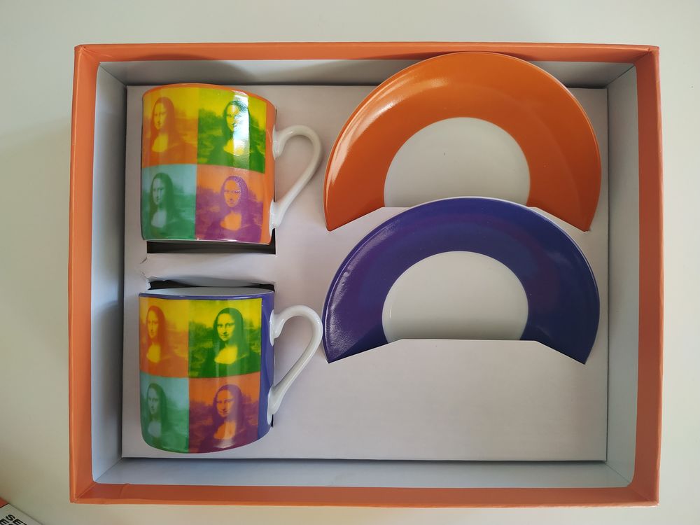 Set de 2 tasses caf&eacute; Louvre Mona Pop neuves Décoration