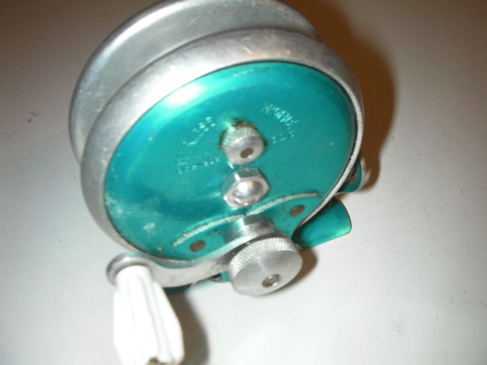 Moulinet PERLESS PROFILE Sports