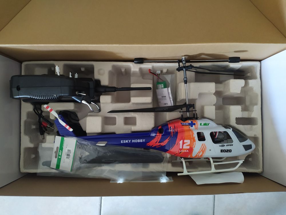 H&eacute;licopt&egrave;re radiocommand&eacute; E sky Jeux / jouets