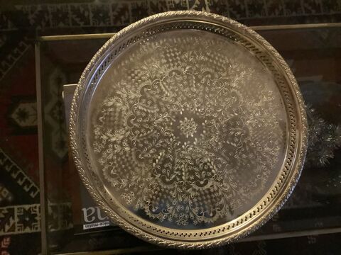 plateau � th� 30 Cagnes-sur-Mer (06)