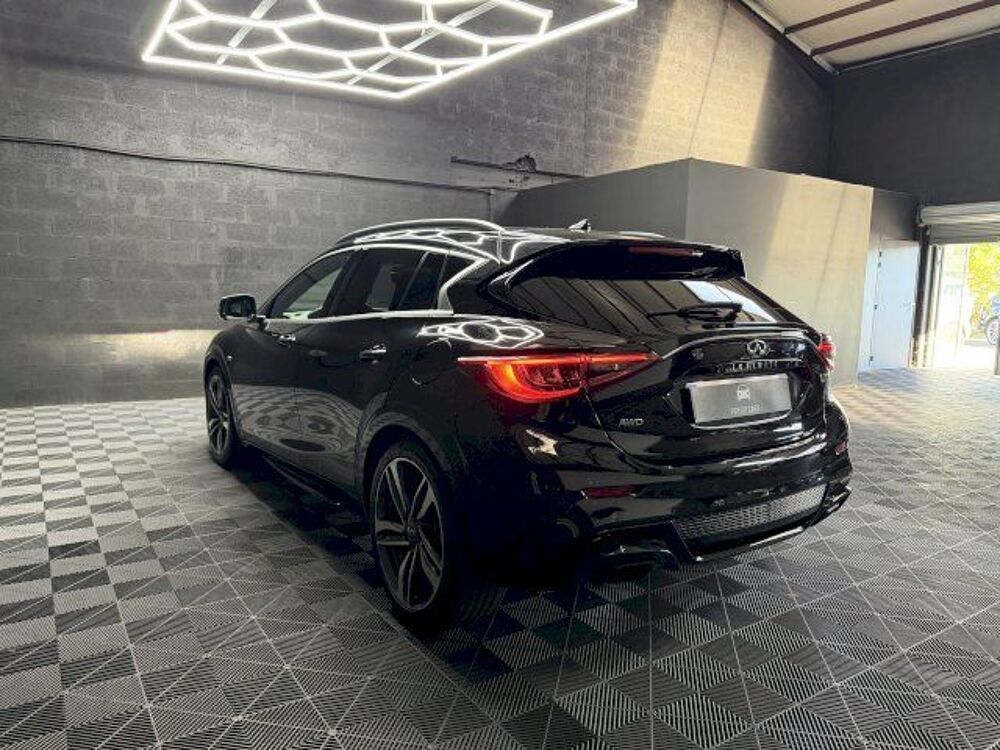 Q30 2.0t 211ch Sport City Black AWD DCT7 2017 occasion 33520 Bruges