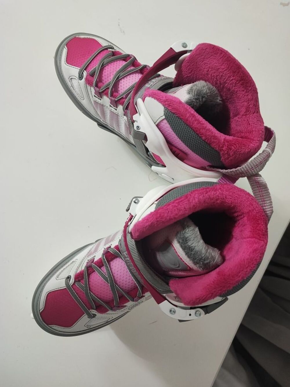 patin a glace taille r&eacute;glable 38 a 41 Sports
