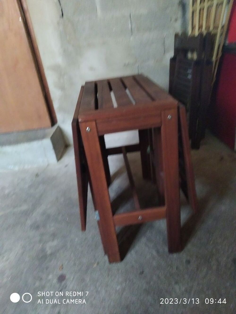 Table pliante bois + 2 chaises pliantes Jardin