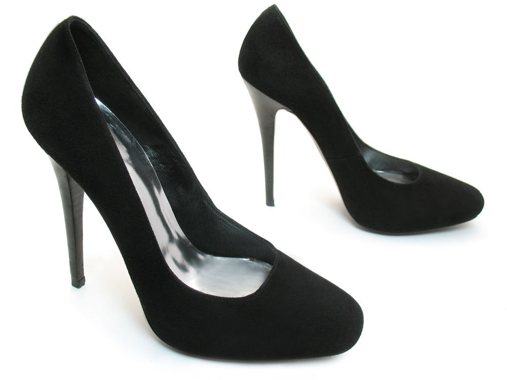 ESCARPINS BARBARA BUI TAILLE 38
Chaussures