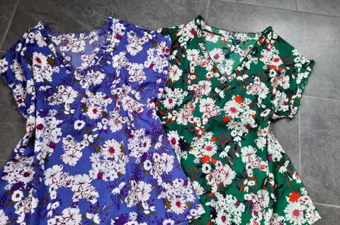 Top blouse fleurie bleue ou vert col m. Volantes T 40 - 42 5 Domart-en-Ponthieu (80)