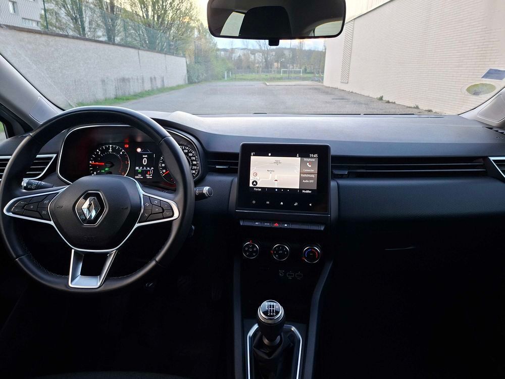 Clio V Clio Blue dCi 85 Business 2019 occasion 69700 Givors