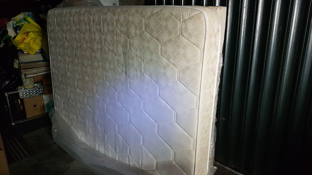 Lit: Matelas + Sommier 140 X 190 Meubles