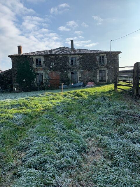   Trs ancienne maison toute en pierres avec dpendances . Maison - 6 pice(s) - 200 m