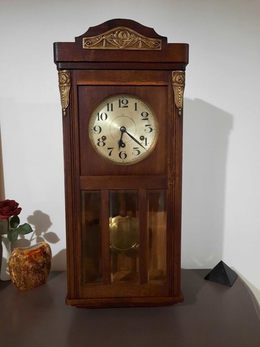carillon Westminster motifs art d&eacute;co Meubles