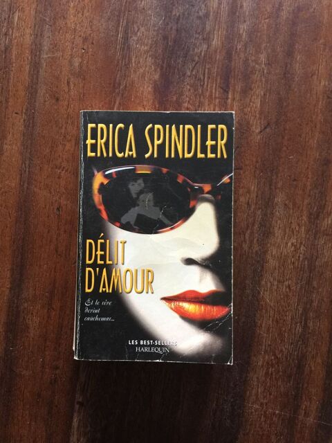 Livre   Délit d' amour   Erica Spindler 2 Saleilles (66)
