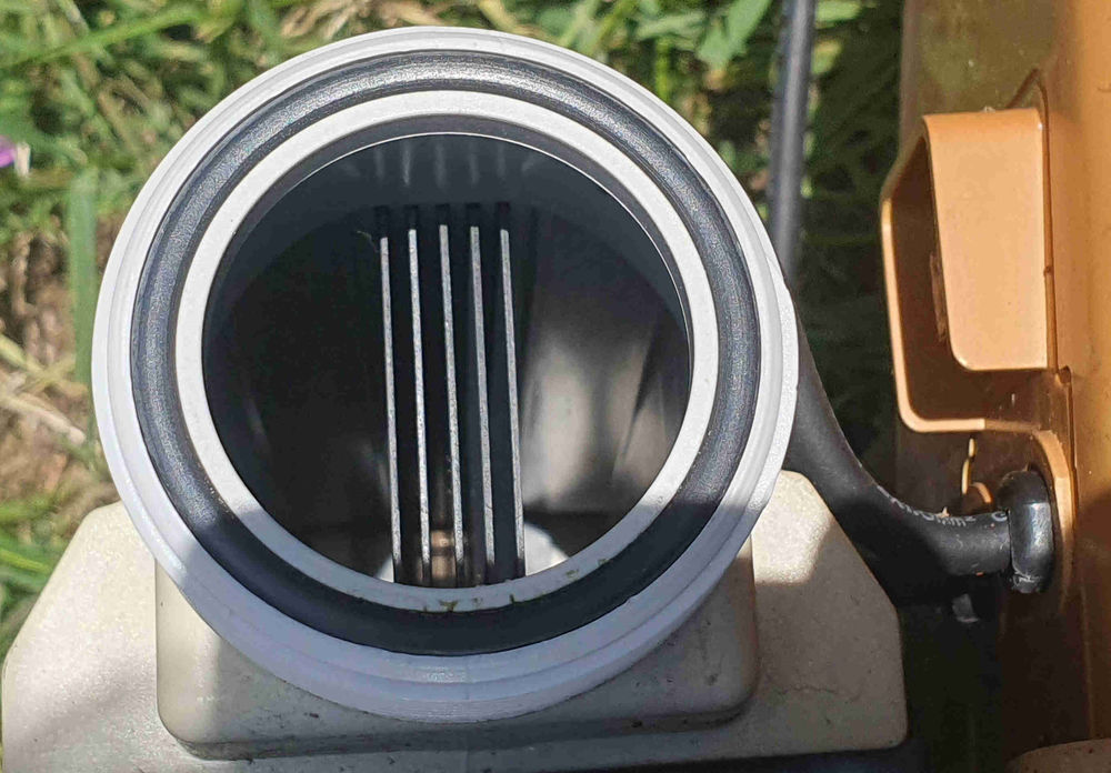 &Eacute;lectrost&eacute;rilisateur au sel INTEX 8220 [ jamais utilis&eacute; ] Jardin