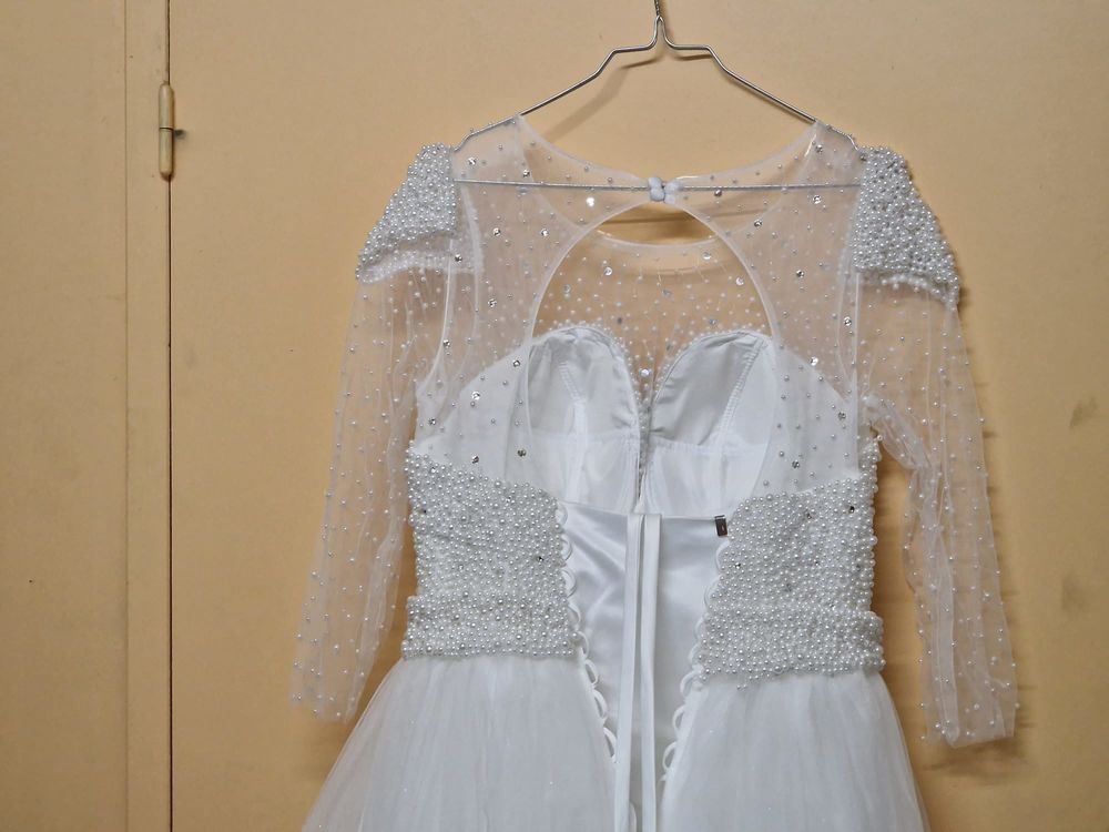 Robe de mari&eacute;e Vêtements