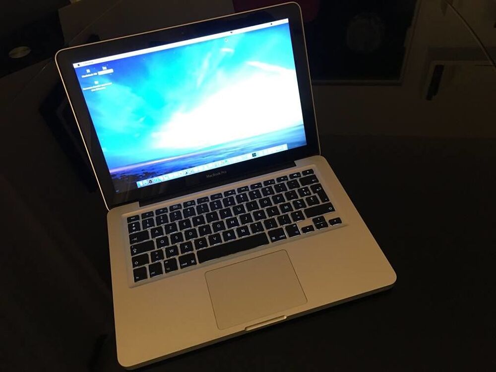 MACBOOK PRO 13" - 256GO 
Matériel informatique