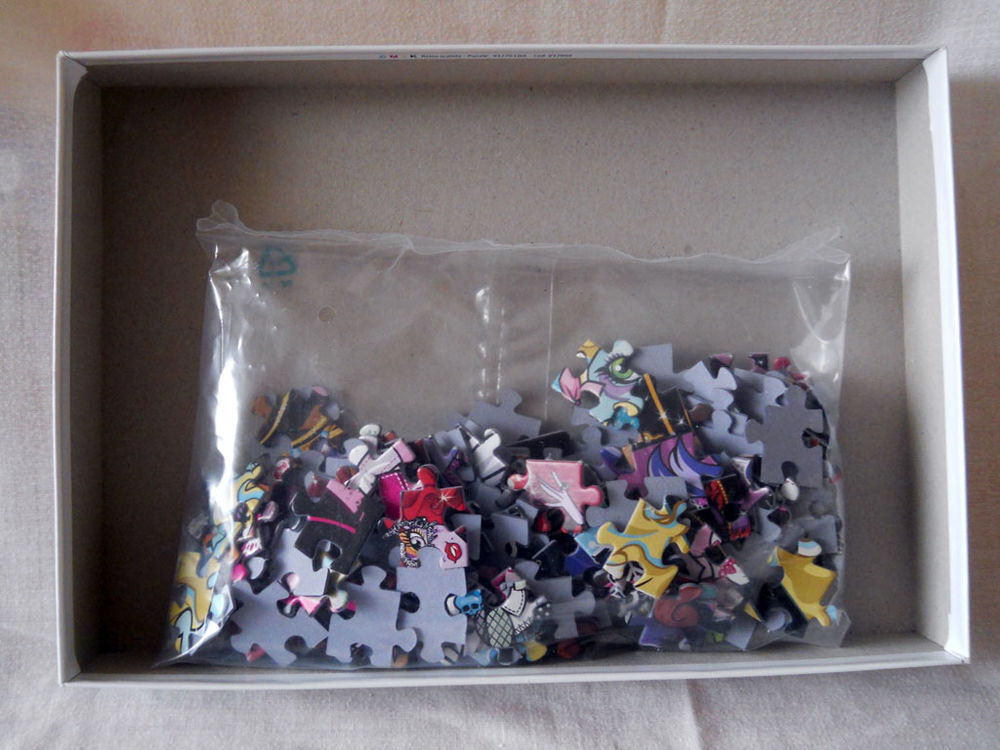 PUZZLE MONSTER HIGH Jeux / jouets