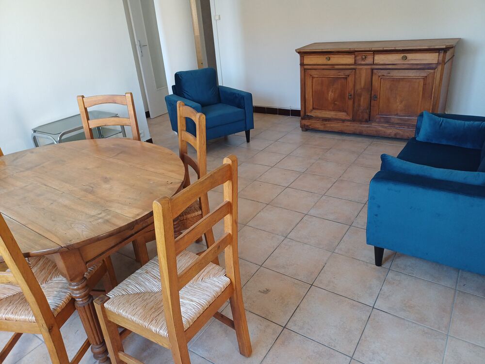 Location Appartement T3 refait neuf  56 m2 Toulon