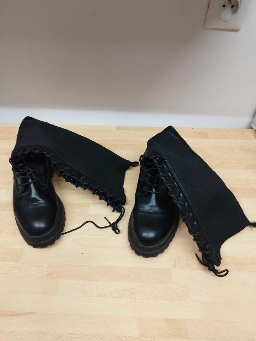 Bottine &agrave; lacet 
lady glory pointure 40 Chaussures