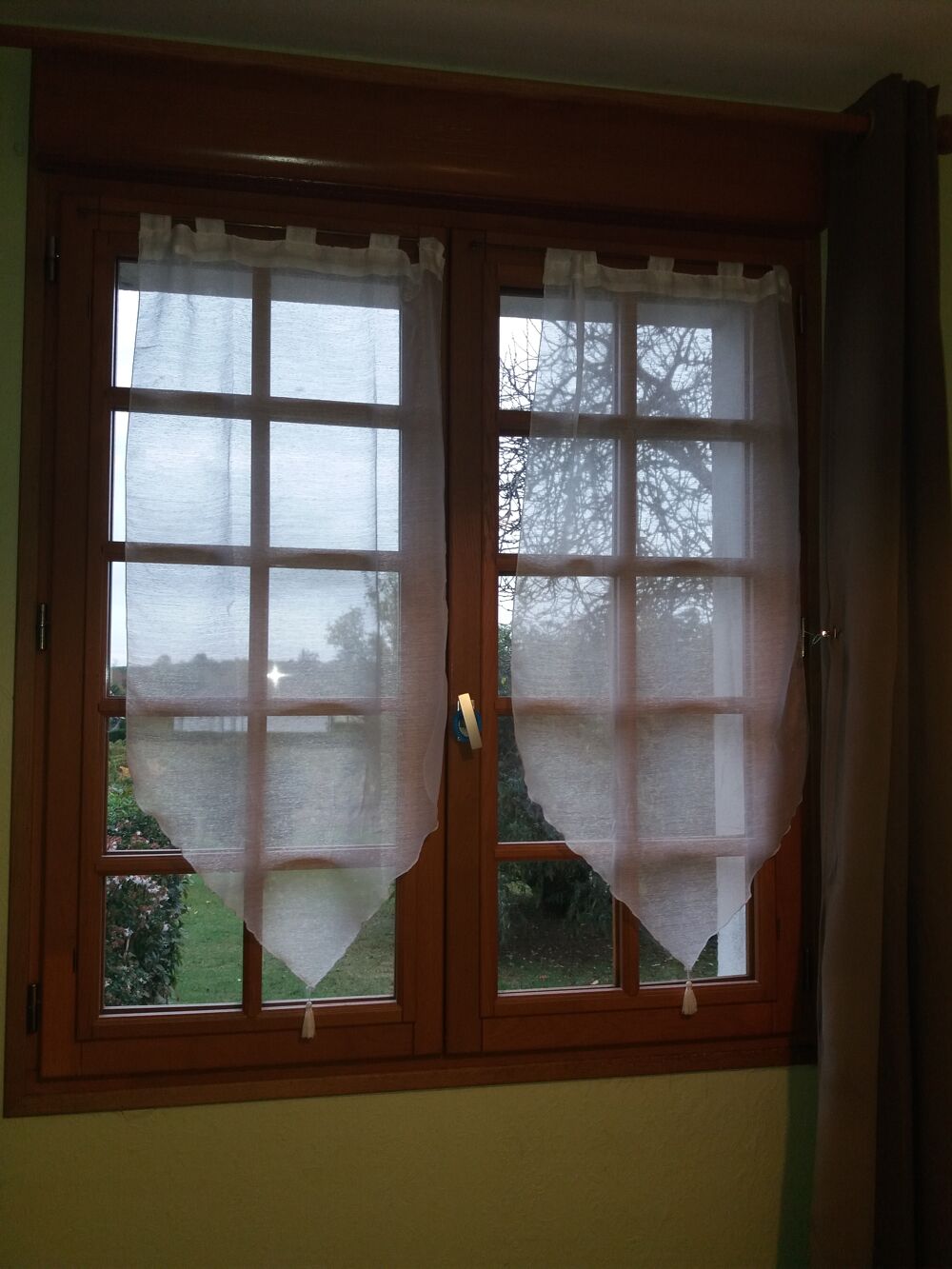 Fen&eacute;tre en tr&egrave;s bon &eacute;tat double vitrage accoustique Bricolage