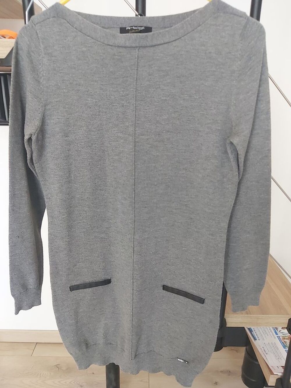Robe pull Artigli taille M Vêtements