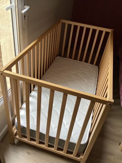 Lit de b�b�, 60/120 
40 Bondoufle (91)