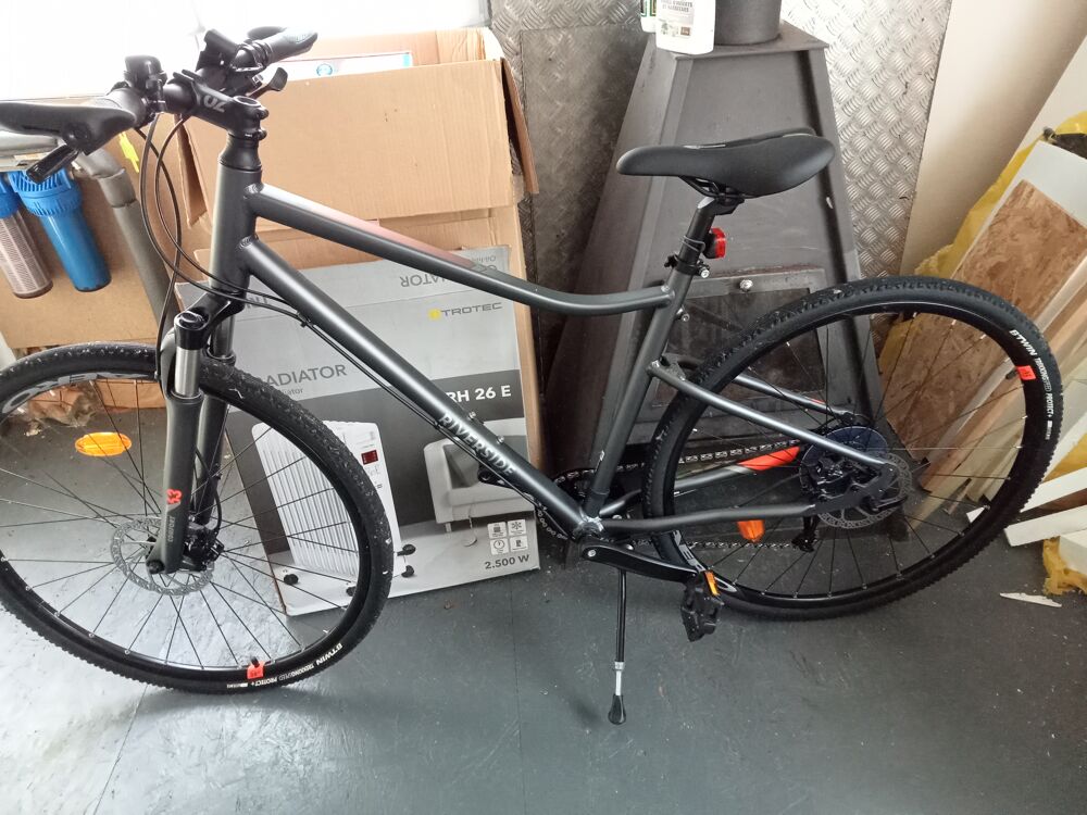 V&eacute;lo homme VTC 28" Vélos