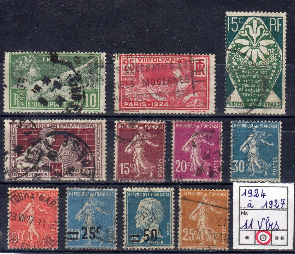 LOT de 11 TIMBRES OBLITERES
de 1924 &amp; 1927 