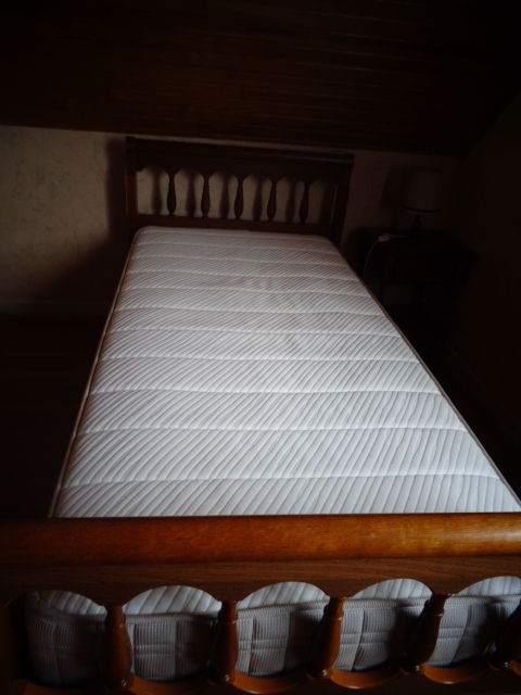 EPEDA - MATELAS   RESSORTS   KARA 6   -- 90x190cm 420 Roissy-en-Brie (77)