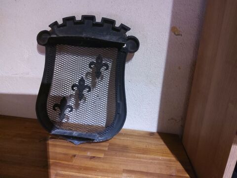 Grille d'a�ration de chemin�e en fonte. 25 Luynes (13)