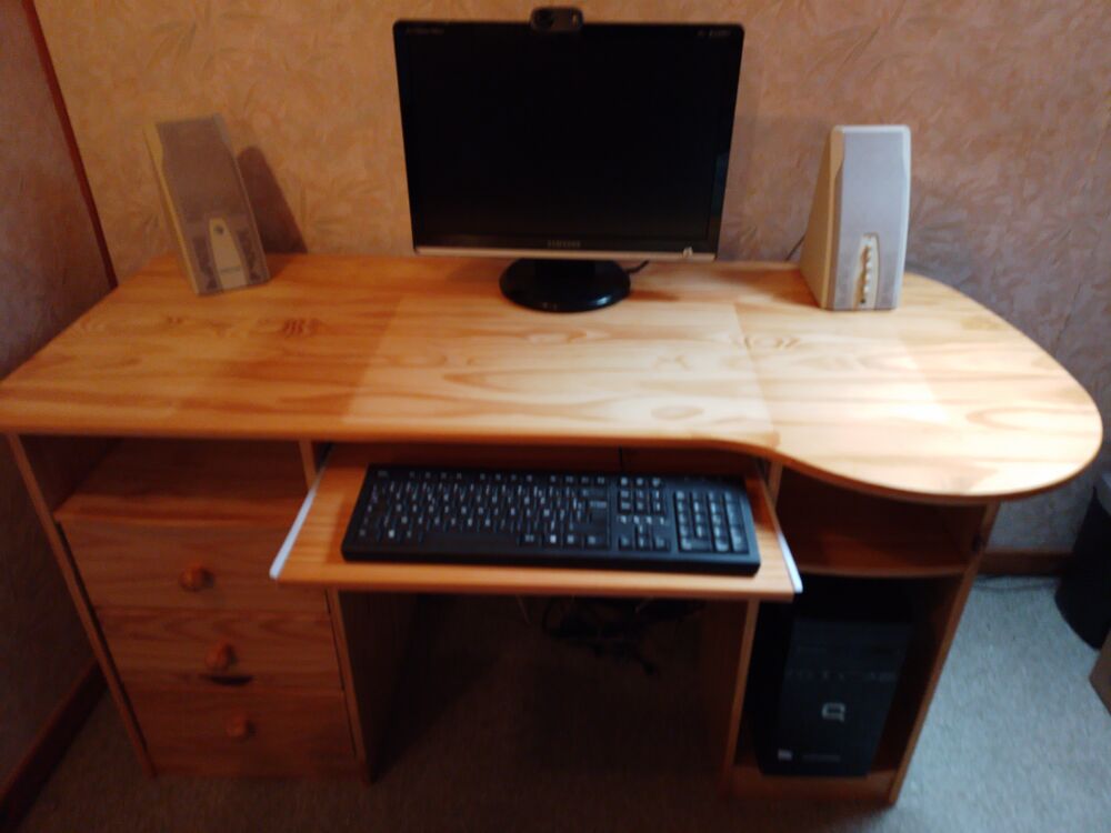 Bureau en pin Meubles
