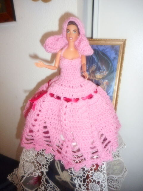 robe longue crochetée main en rose pour poupée barbie  0 Lignan-sur-Orb (34)