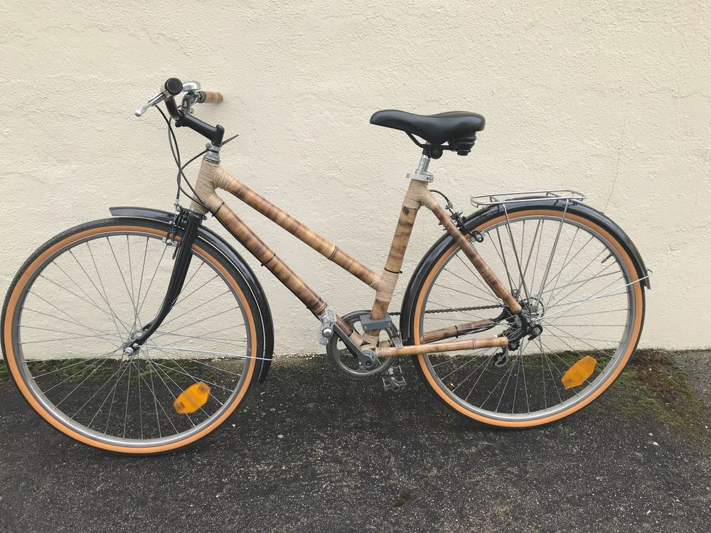 V&eacute;lo vintage cadre bambou mod&egrave;le unique Vélos