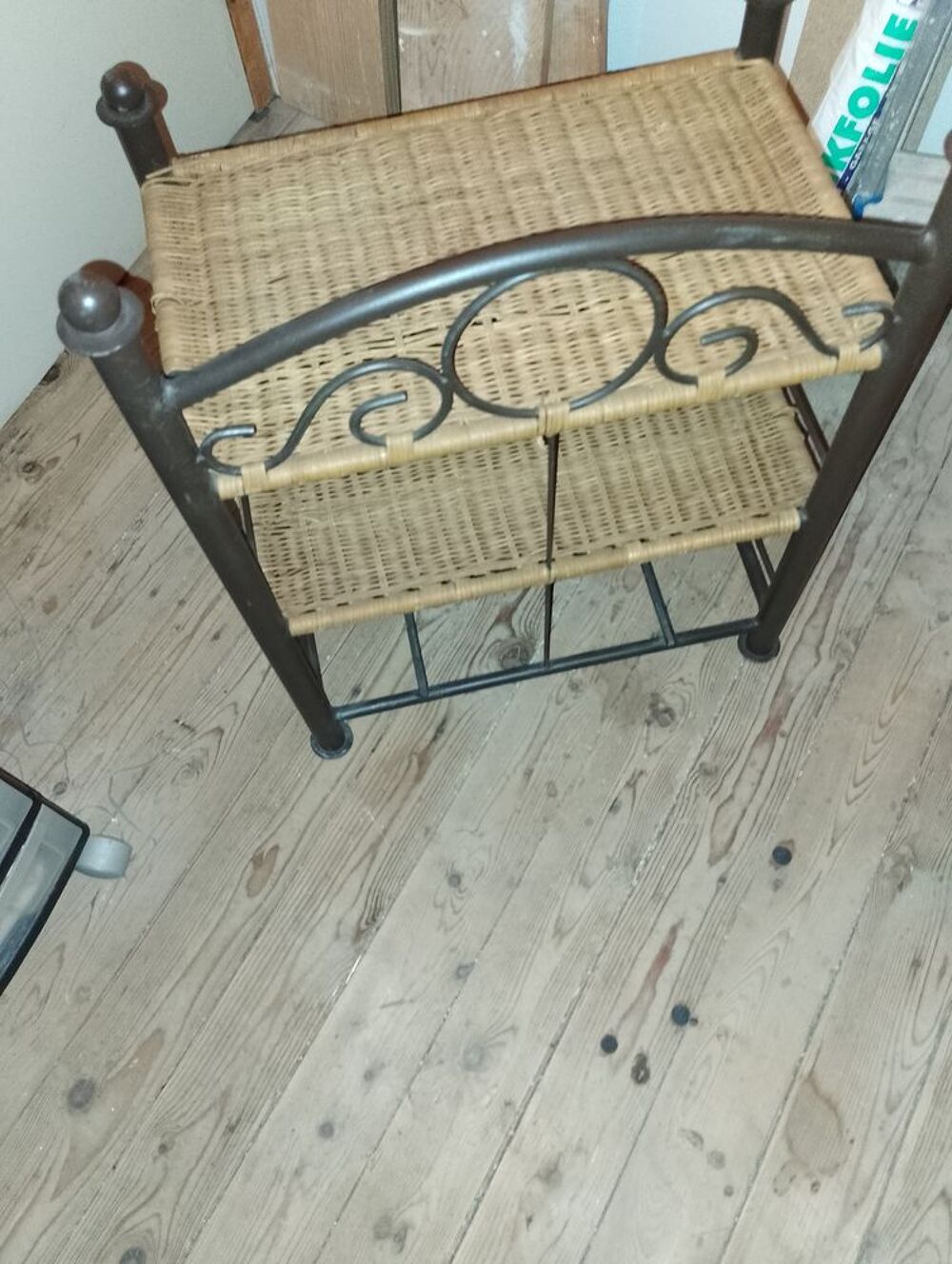 2petit meuble Meubles