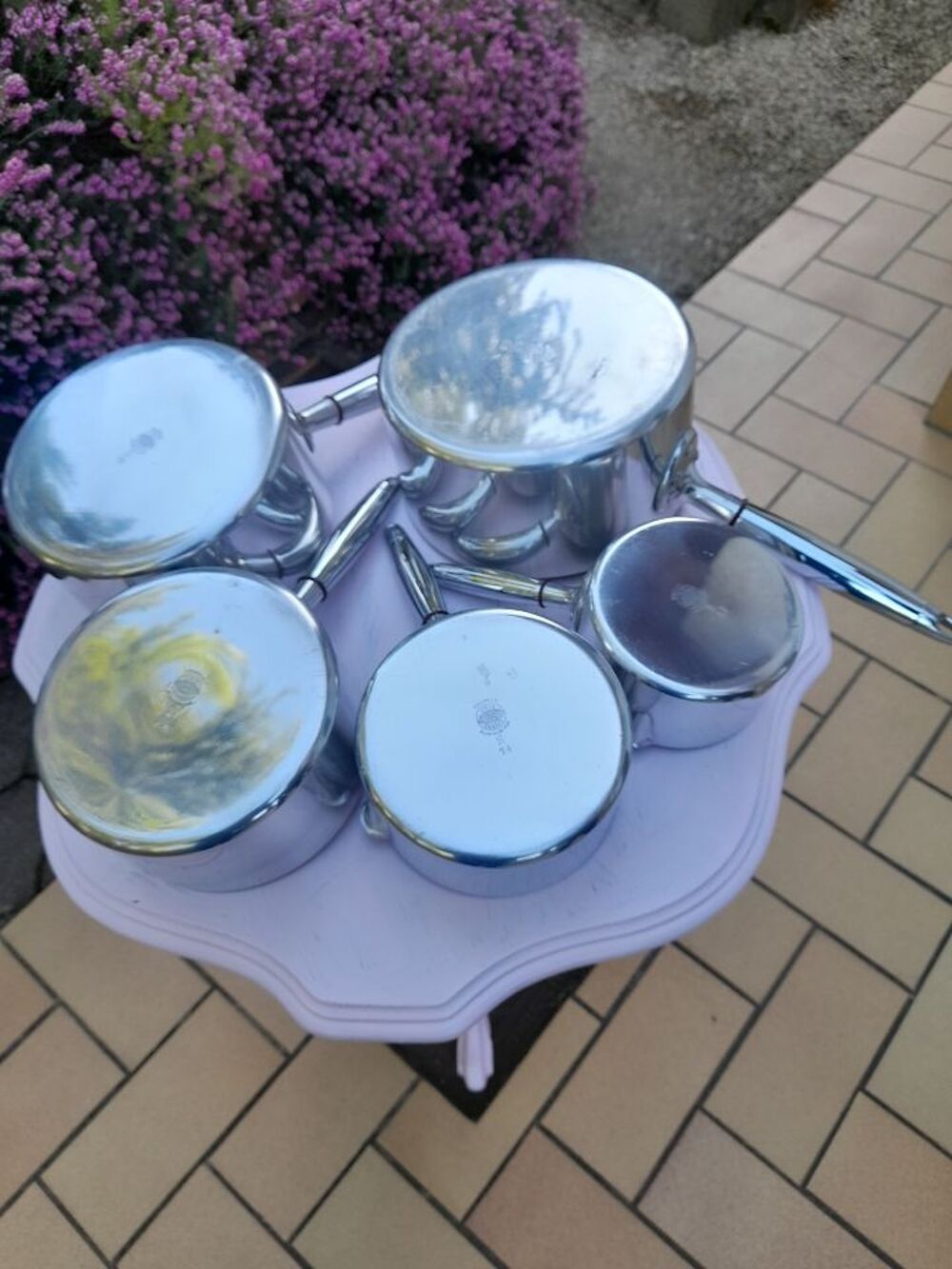 Lot de cinq casseroles Cuisine