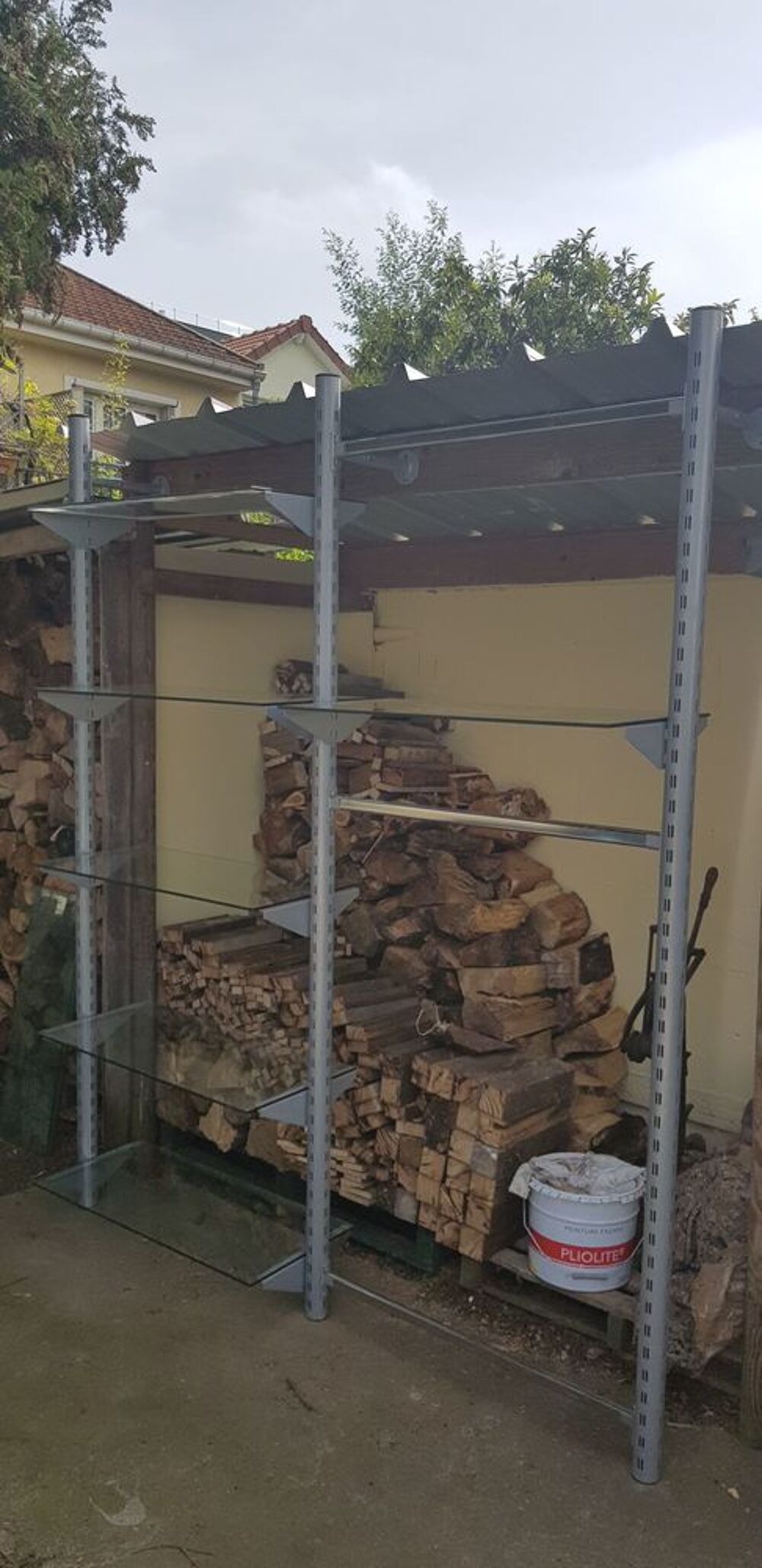 &eacute;tag&egrave;re aluminium et verre Meubles