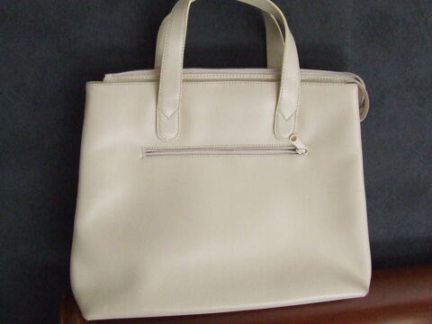 sac à main cuir FRANCINE L 25 Montenois (25)