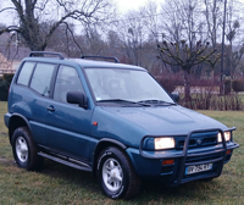 Terrano 2.7 TD LX 1995 occasion 52210 Arc-en-Barrois